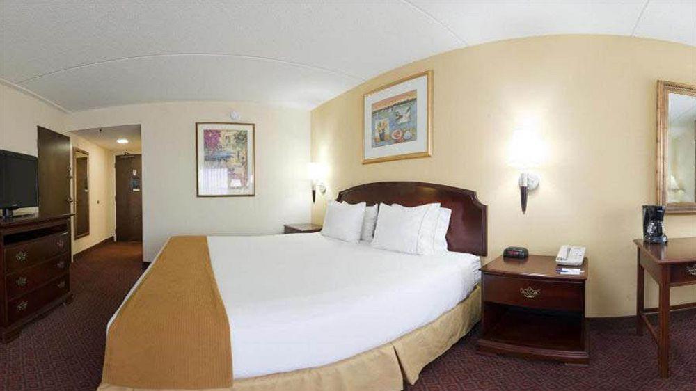 Holiday Inn Express Baltimore BWI Airport West By Ihg Hanover Exterior photo