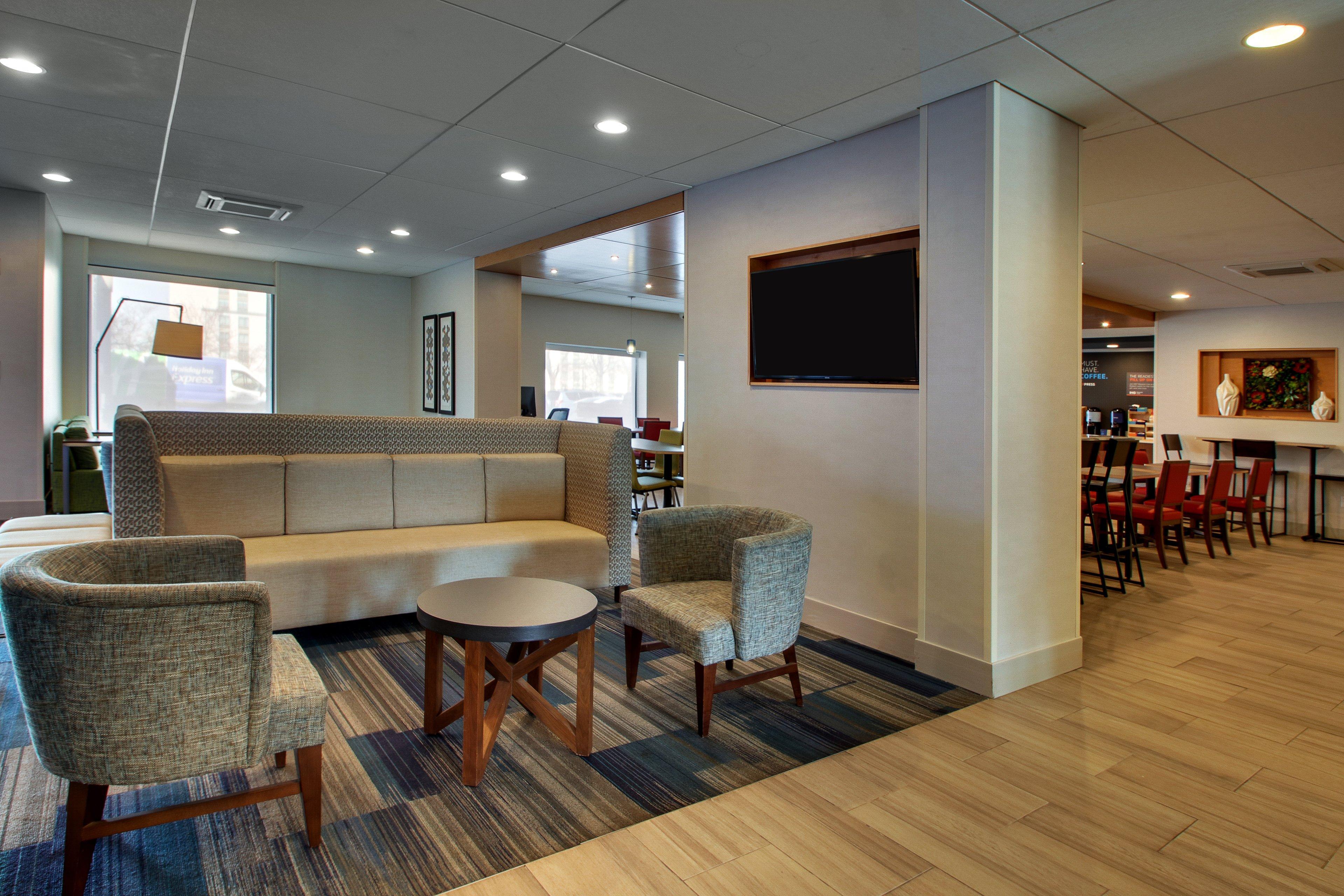 Holiday Inn Express Baltimore BWI Airport West By Ihg Hanover Exterior photo